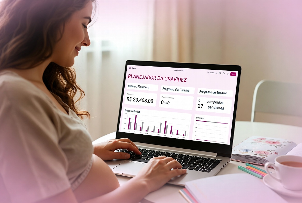 Gestante usando o notebook para preencher o Planejador da Gravidez, com dashboard da planilha na tela